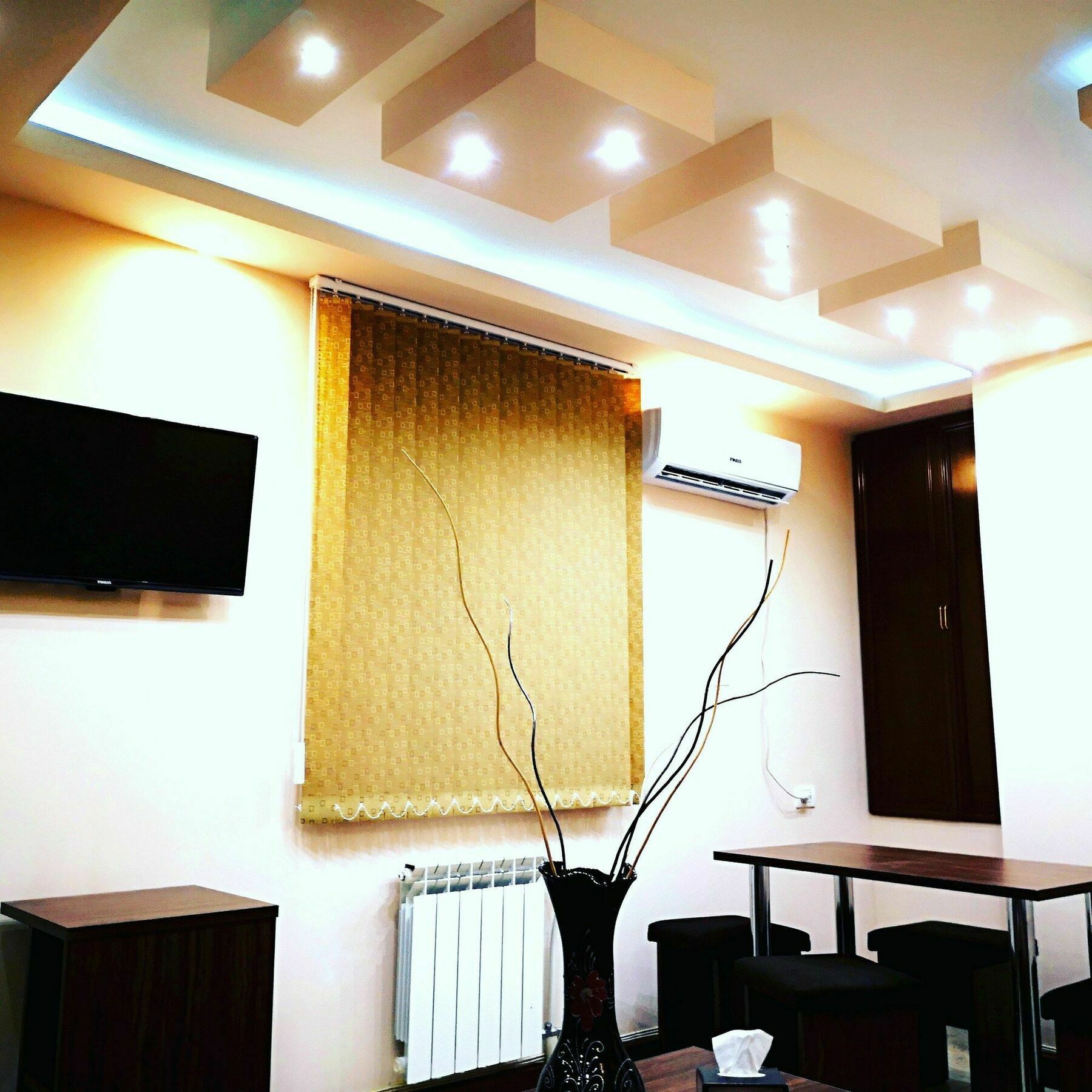 Prime Hotel Tours Jerevan Exteriör bild